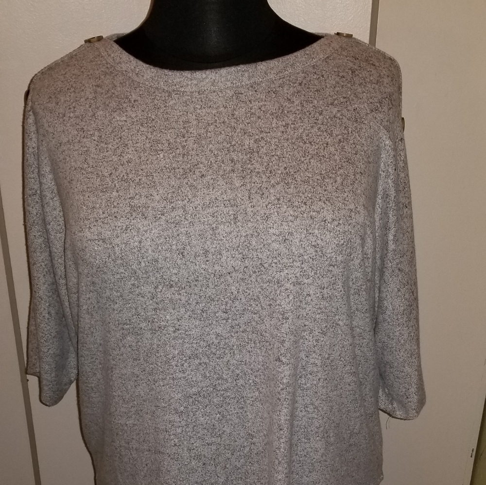 NWOT Kim & Cami Pullover Sweater